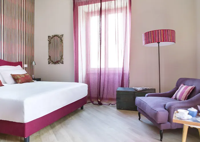 Salotto Monti 3*